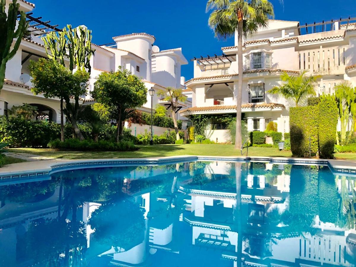 Ab Properties - Chic Duplex Penthouse - Puerto Banus - Golden Mile- Los Naranjos Marbella Buitenkant foto