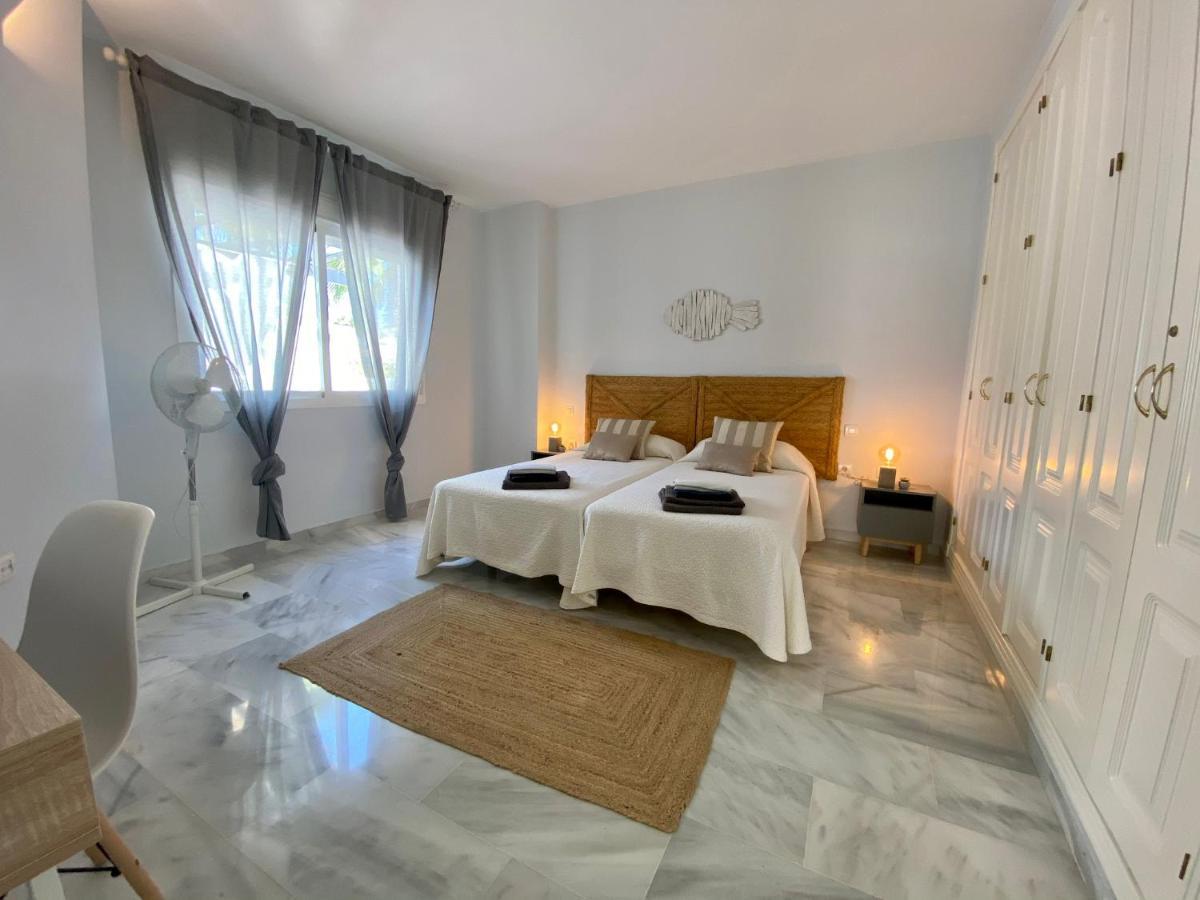 Ab Properties - Chic Duplex Penthouse - Puerto Banus - Golden Mile- Los Naranjos Marbella Buitenkant foto